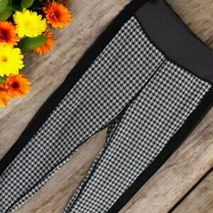 White Birch Houndstooth Knit Leggings Size Small New without Tags